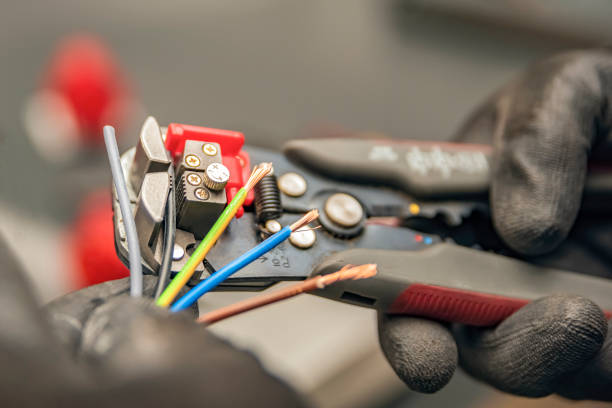 Best Affordable Electrician  in Knox, PA